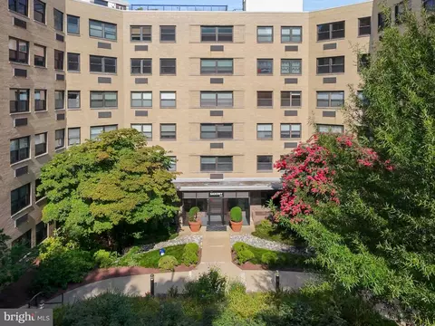 1801 Clydesdale Pl NW #510, Washington, DC 20009