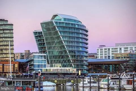 601 Wharf St SW #203, Washington, DC 20024