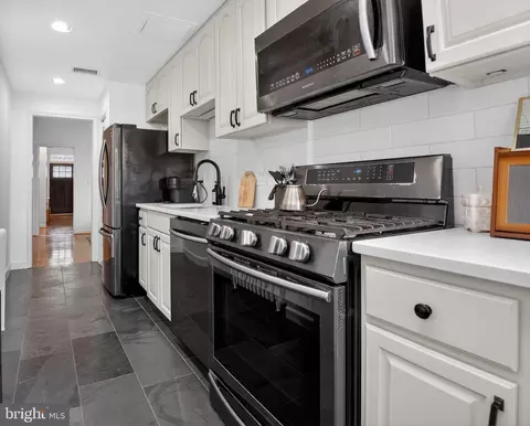 Other - 315 16th St SE, Washington, DC 20003 photo 5 of 7
