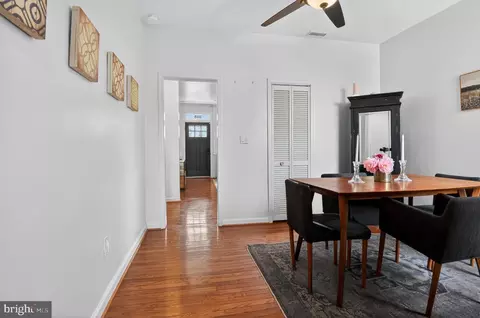 Dining - 315 16th St SE, Washington, DC 20003 photo 2 of 2