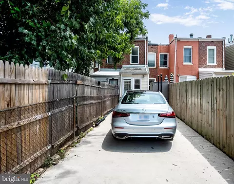 Exterior - 315 16th St SE, Washington, DC 20003 photo 2 of 3
