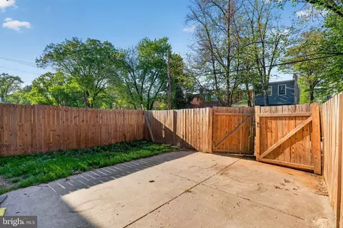 Exterior - 4636 Hillside Rd SE, Washington, DC 20019 photo 7 of 7