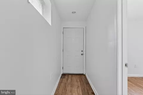 Entry Way - 4636 Hillside Rd SE, Washington, DC 20019 photo 2 of 7