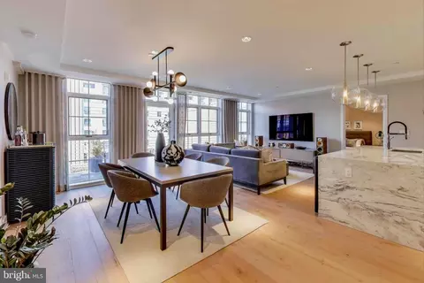 1827 Wiltberger St NW #402, Washington, DC 20001