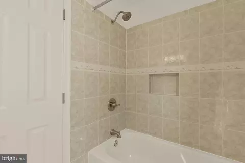 Bath - 2425 Perry St NE, Washington, DC 20018 photo 5 of 7