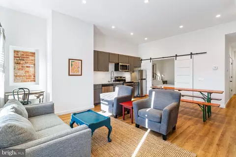 2465 18th St NW #3, Washington, DC 20009