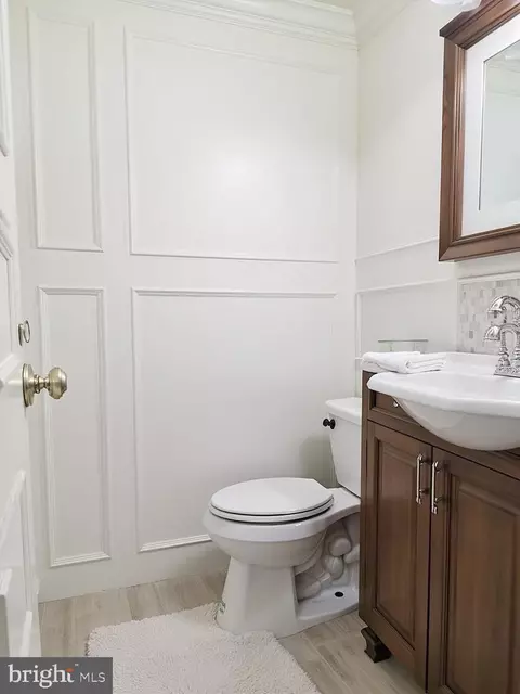 Bath - 1105 Morse St NE, Washington, DC 20002 photo 2 of 3