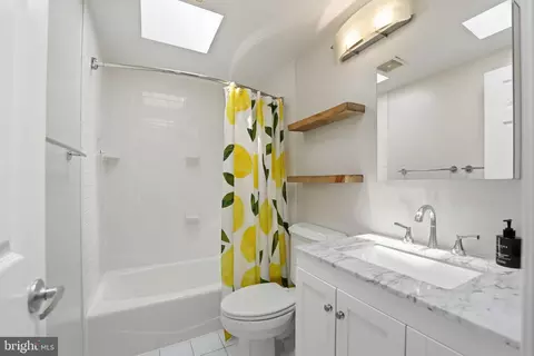 Bath - 822 Constitution Ave NE, Washington, DC 20002 photo 1 of 1