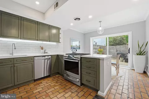 Kitchen - 822 Constitution Ave NE, Washington, DC 20002 photo 1 of 2