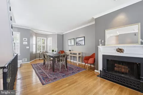 Dining - 822 Constitution Ave NE, Washington, DC 20002 photo 2 of 4