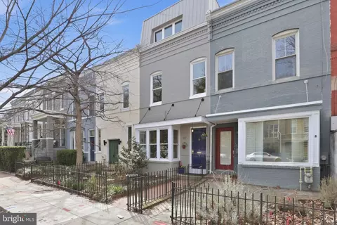 13 15th St SE, Washington, DC 20003