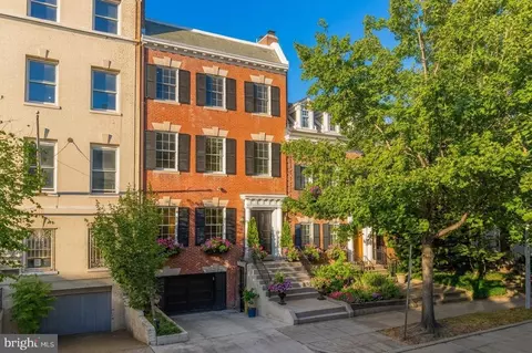 2137 R St NW, Washington, DC 20008
