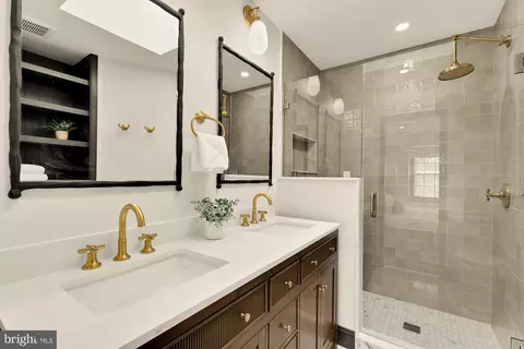 Bath - 4415 Volta Pl NW, Washington, DC 20007 photo 1 of 6