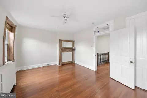 Bedroom - 1763 U St NW, Washington, DC 20009 photo 1 of 7