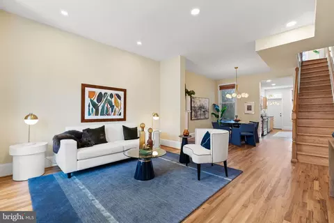 Living - 633 12th St NE, Washington, DC 20002 photo 1 of 2