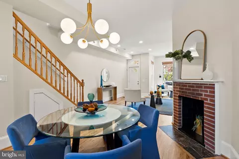 Dining - 633 12th St NE, Washington, DC 20002 photo 2 of 5