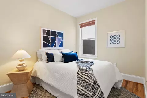 Bedroom - 633 12th St NE, Washington, DC 20002 photo 5 of 6