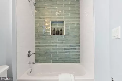 Bath - 633 12th St NE, Washington, DC 20002 photo 3 of 3