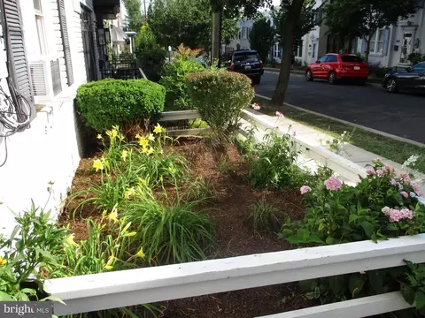 Exterior - 1923 35th Pl NW, Washington, DC 20007 photo 3 of 7