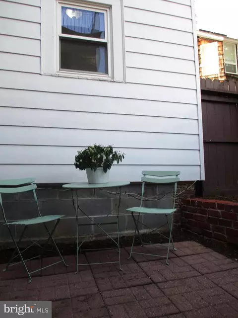 Exterior - 1923 35th Pl NW, Washington, DC 20007 photo 4 of 7