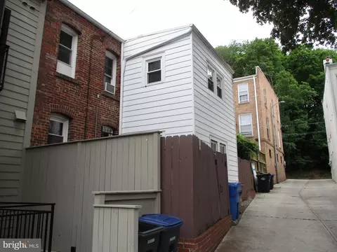 Exterior - 1923 35th Pl NW, Washington, DC 20007 photo 7 of 7