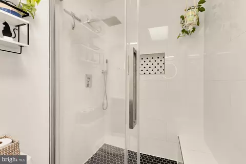 209 Cromwell Ter NE, Washington, DC 20002 photo 25