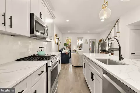 209 Cromwell Ter NE, Washington, DC 20002 photo 12