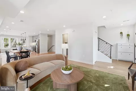 3922 3rd St NW #2, Washington, DC 20011 photo 14