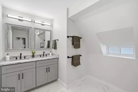 3922 3rd St NW #2, Washington, DC 20011 photo 31