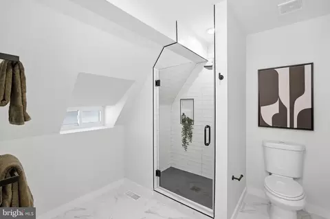 3922 3rd St NW #2, Washington, DC 20011 photo 32