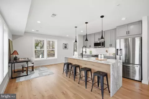 3922 3rd St NW #2, Washington, DC 20011 photo 6