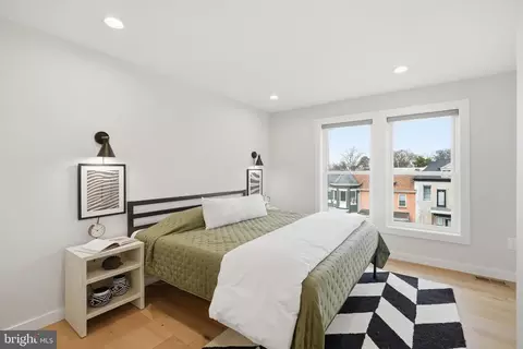 3922 3rd St NW #2, Washington, DC 20011 photo 28