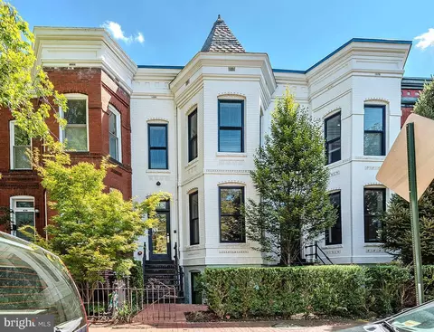 418 7th St SE #302, Washington, DC 20003
