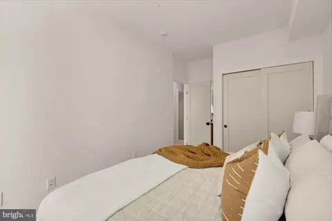 Bedroom - 1463 Harvard St NW #5, Washington, DC 20009 photo 5 of 5