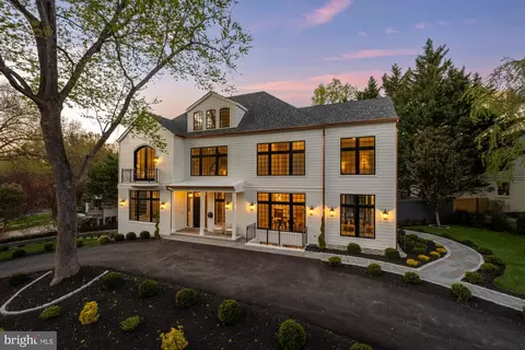 5125 Upton St NW, Washington, DC 20016