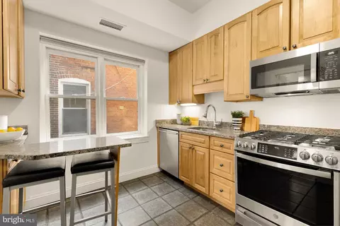 1704 16th St NW #5, Washington, DC 20009 photo 18
