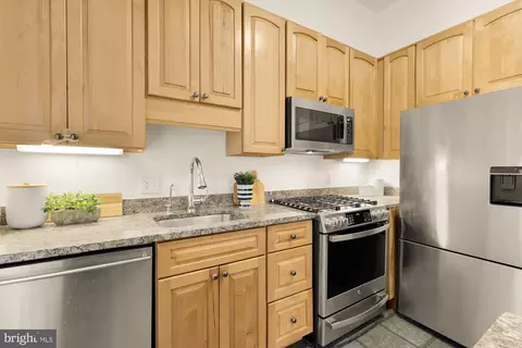 1704 16th St NW #5, Washington, DC 20009 photo 19