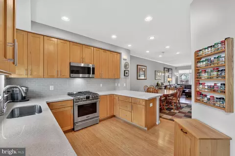 Kitchen - 814 3rd St SE, Washington, DC 20003 photo 2 of 2