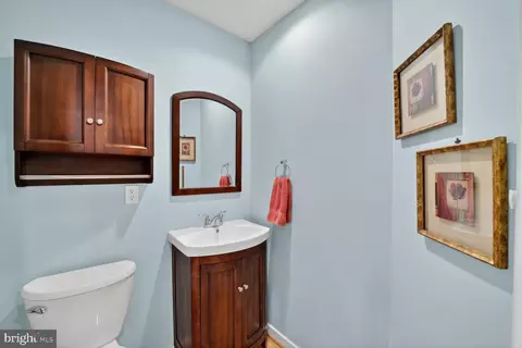 Other - 814 3rd St SE, Washington, DC 20003 photo 6 of 21