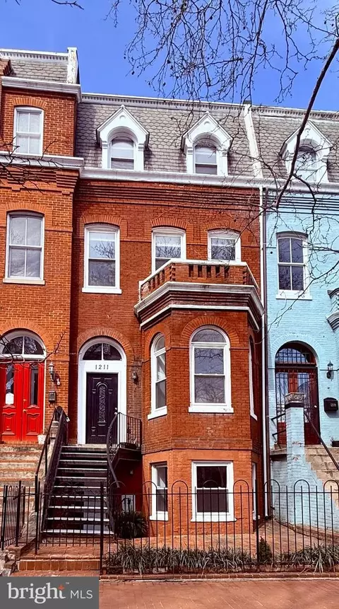 1211 Q St NW, Washington, DC 20009