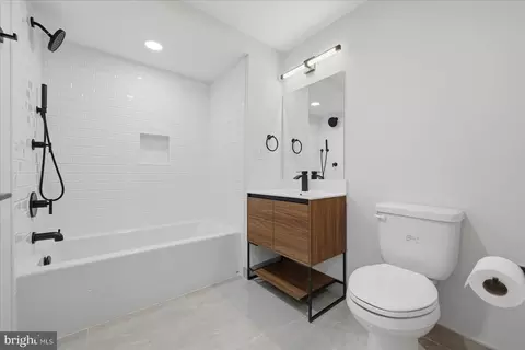 Bath - 919 12th St NE #303, Washington, DC 20002 photo 3 of 3