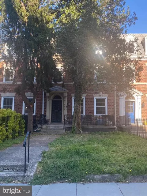 3527 16th St NW, Washington, DC 20010