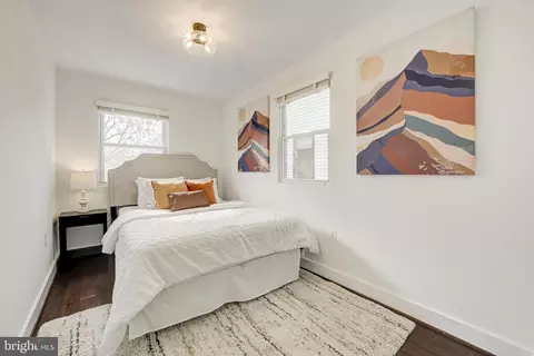 Bedroom - 2012 2nd St NW, Washington, DC 20001 photo 3 of 4