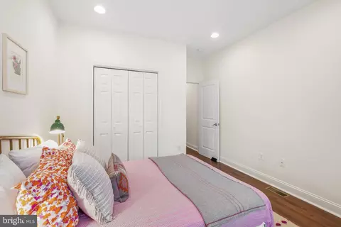 Bedroom - 11 S Street Nw Unit 1 NW, Washington, DC 20001 photo 2 of 5