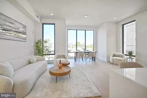 517 Montana Ave NE #3A, Washington, DC 20017