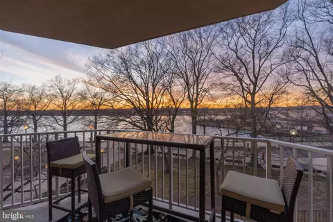 550 N Street St SW #S201, Washington, DC 20024