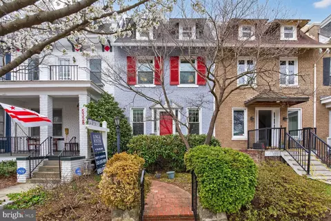 5330 41st St NW, Washington, DC 20015