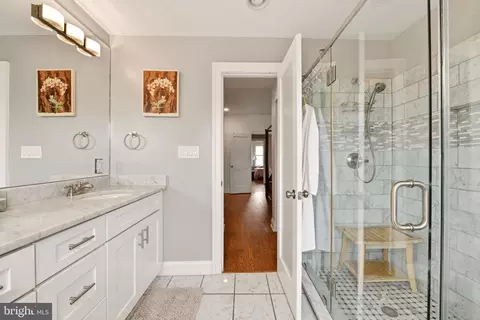 Bath - 330 U St NW, Washington, DC 20001 photo 3 of 6