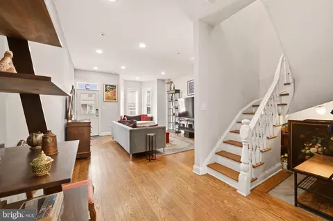Entry Way - 330 U St NW, Washington, DC 20001 photo 1 of 5