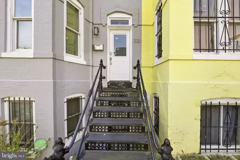 Exterior - 330 U St NW, Washington, DC 20001 photo 3 of 6
